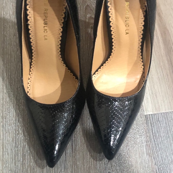 Black pumps - Picture 5 of 5